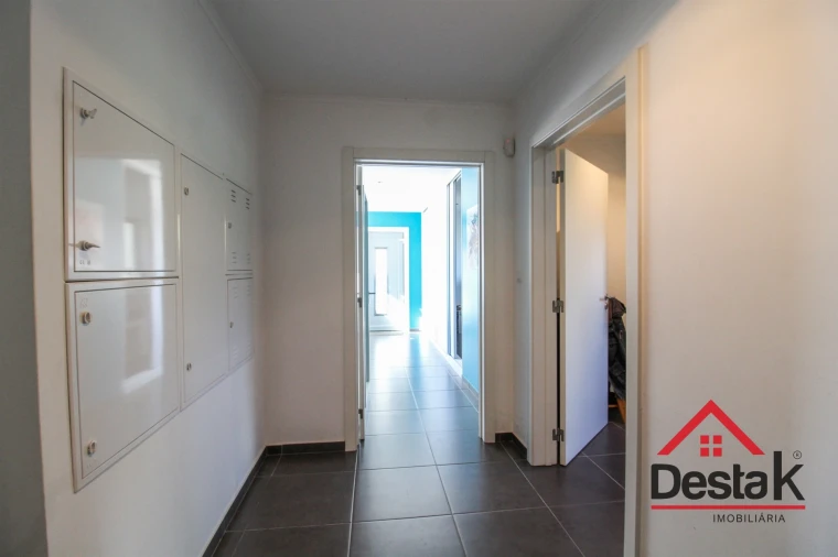 Moradia T5 para Venda em Santa Cruz da Trapa e São Cristóvão de Lafões Foto 30