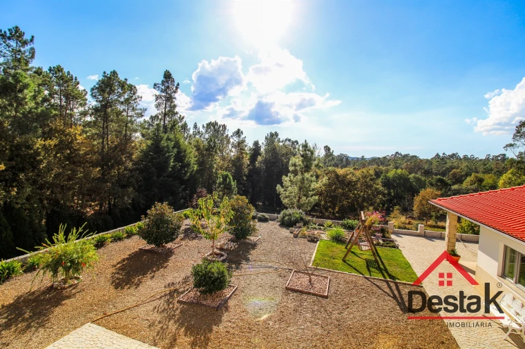 Moradia T5 para Venda em Santa Cruz da Trapa e São Cristóvão de Lafões Foto 55