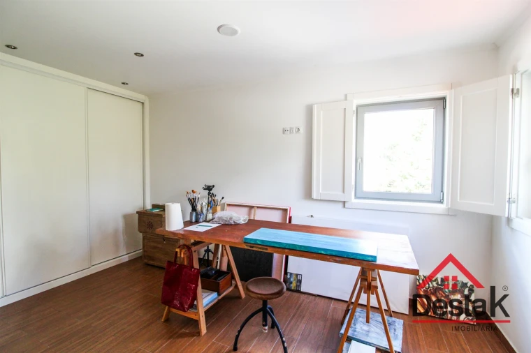 Moradia T5 para Venda em Santa Cruz da Trapa e São Cristóvão de Lafões Foto 39