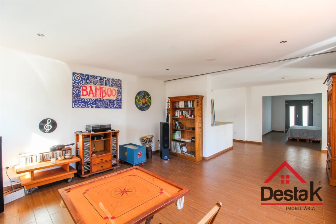 Moradia T5 para Venda em Santa Cruz da Trapa e São Cristóvão de Lafões Foto 22