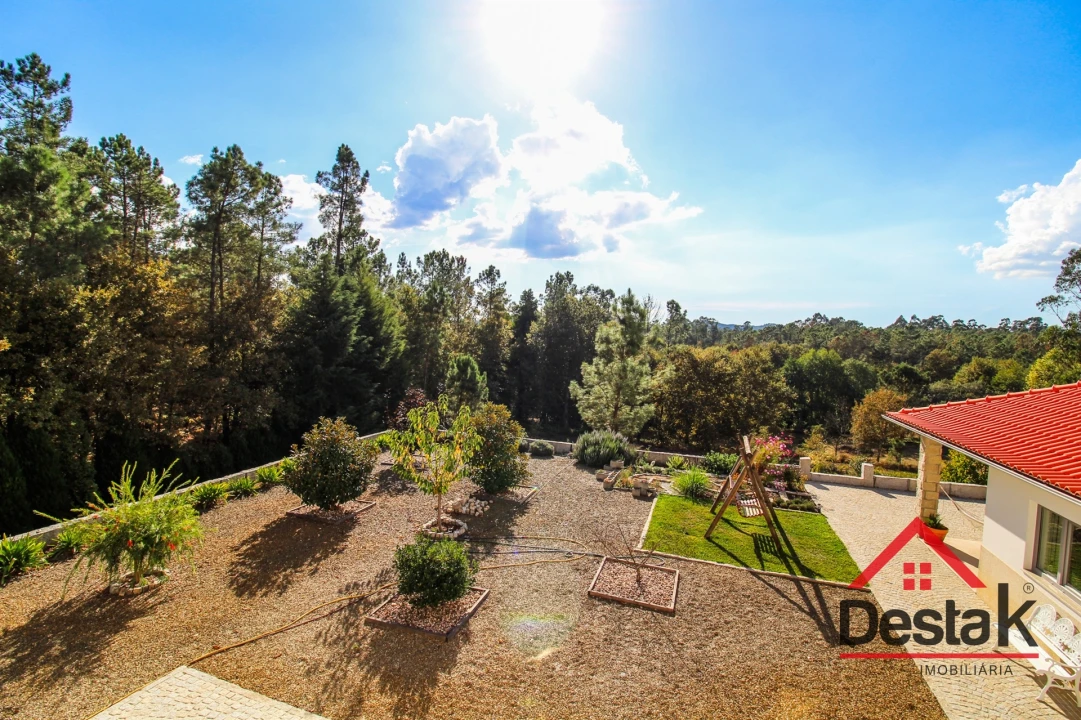 Moradia T5 para Venda em Santa Cruz da Trapa e São Cristóvão de Lafões Foto 55