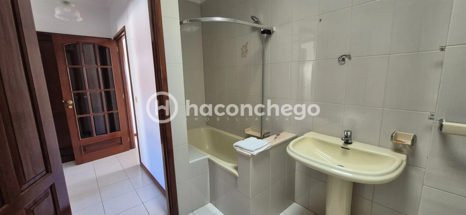 Apartamento T2 para Arrendamento em Esposende, Marinhas e Gandra Foto 30