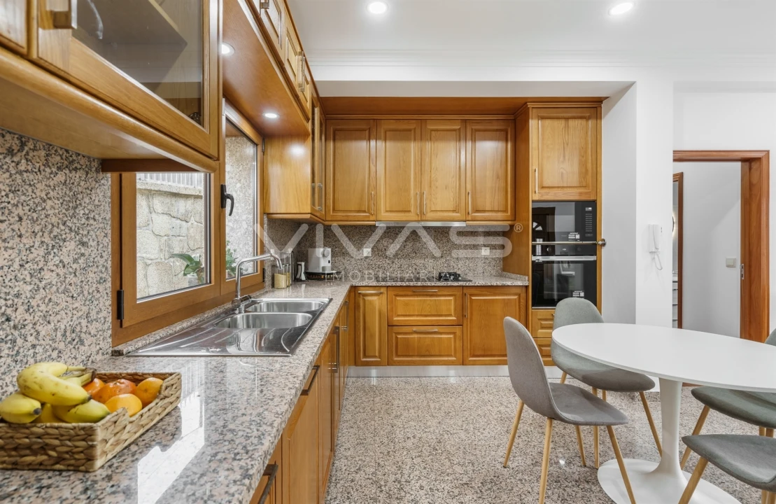 Moradia T3 para Venda em Sande, Vilarinho, Barros e Gomide Foto 8