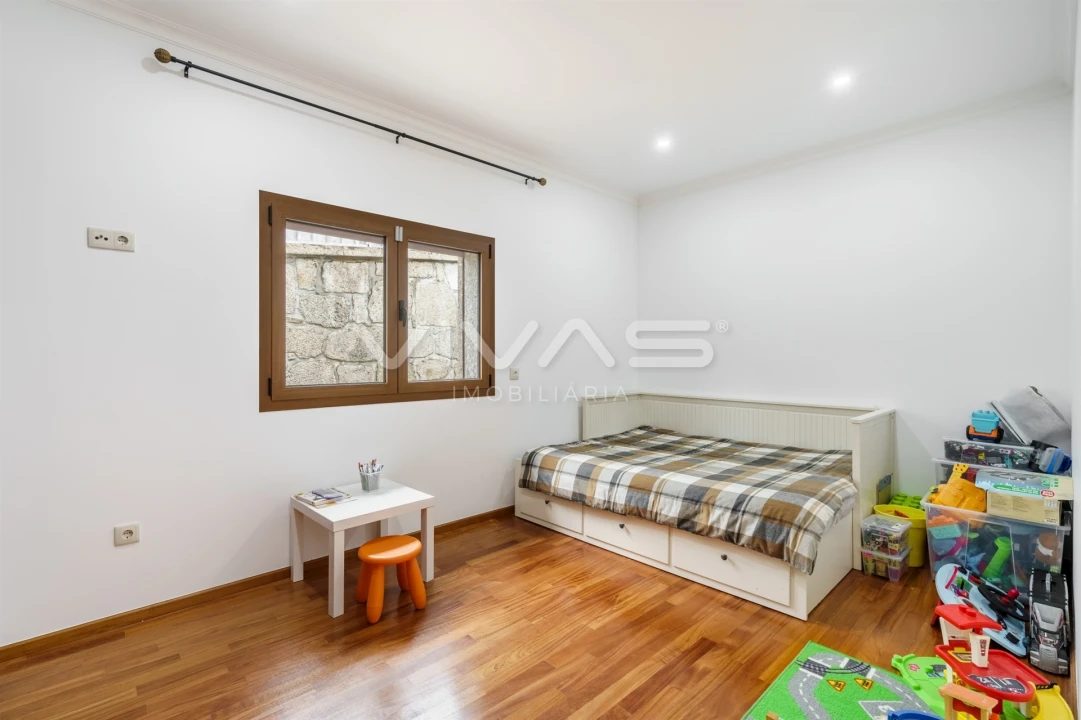 Moradia T3 para Venda em Sande, Vilarinho, Barros e Gomide Foto 17