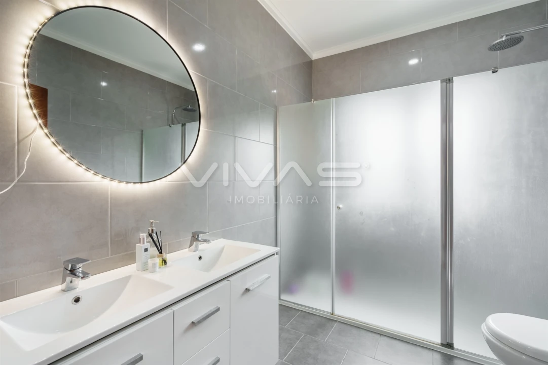 Moradia T3 para Venda em Sande, Vilarinho, Barros e Gomide Foto 16