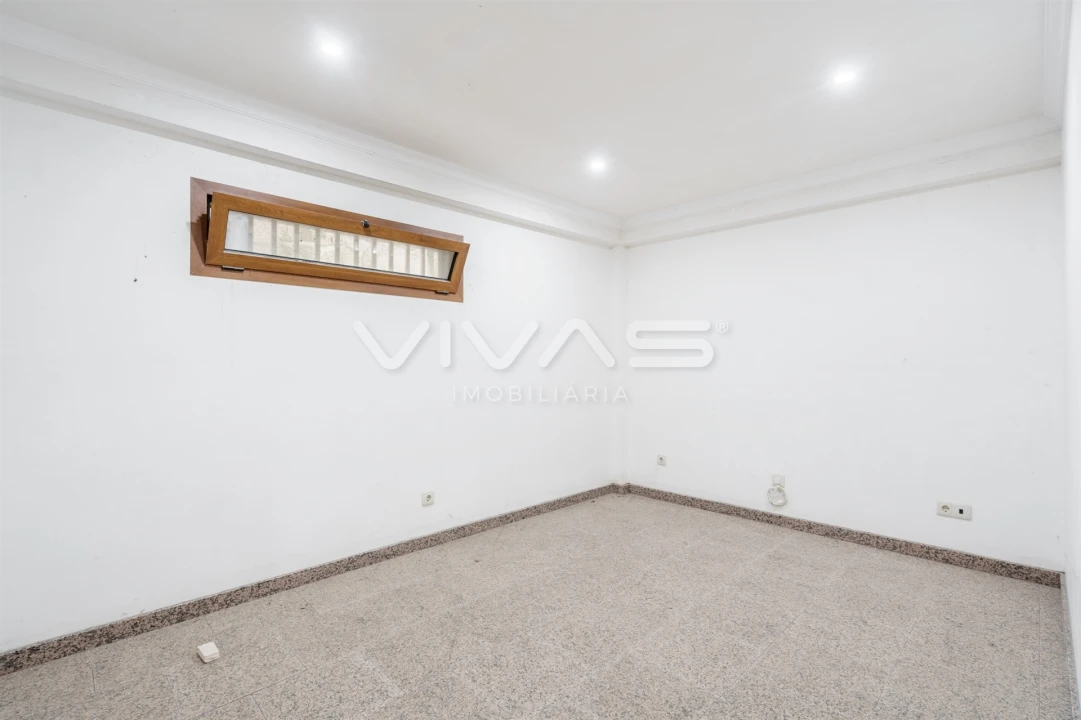 Moradia T3 para Venda em Sande, Vilarinho, Barros e Gomide Foto 27