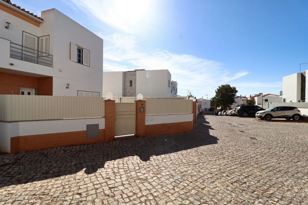 Moradia T3 para Venda em Albufeira e Olhos de Água Foto 51