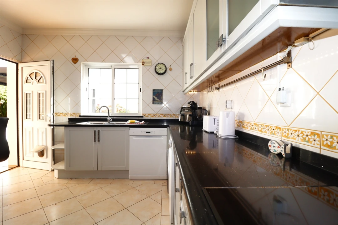 Moradia T3 para Venda em Albufeira e Olhos de Água Foto 25