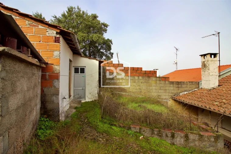 Moradia T3 para Venda em Cedães Foto 23