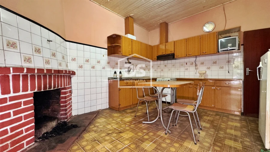 Moradia T3 para Venda em Cedães Foto 3