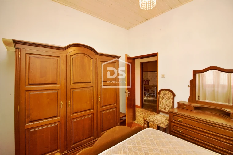 Moradia T3 para Venda em Cedães Foto 17