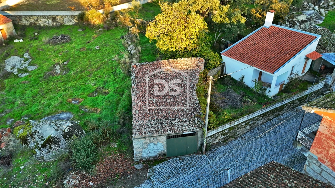 Moradia T3 para Venda em Cedães Foto 26