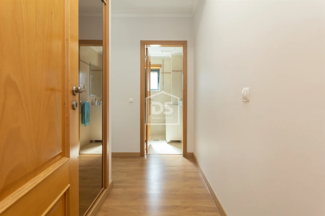 Apartamento T3 para Arrendamento em Alto do Seixalinho, Santo André e Verderena Foto 21