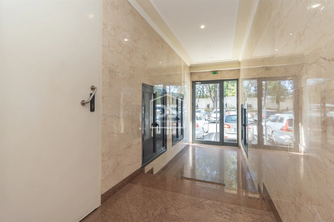 Apartamento T3 para Arrendamento em Alto do Seixalinho, Santo André e Verderena Foto 37