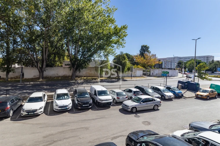 Apartamento T3 para Arrendamento em Alto do Seixalinho, Santo André e Verderena Foto 40