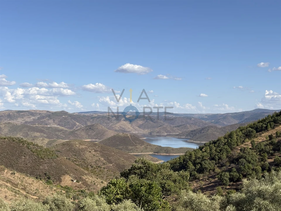 Moradia T2 para Venda em Ferradosa e Sendim da Serra Foto 33