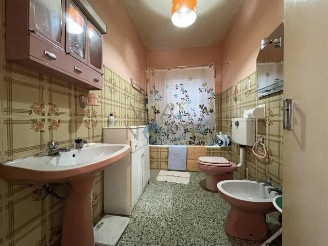 Moradia T2 para Venda em Ferradosa e Sendim da Serra Foto 24