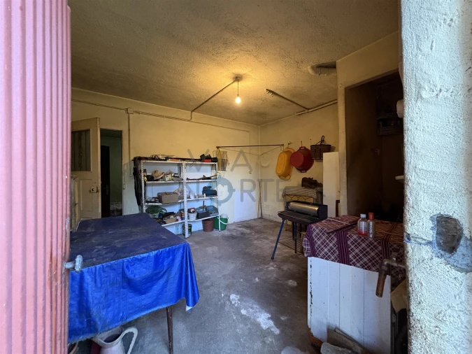 Moradia T2 para Venda em Ferradosa e Sendim da Serra Foto 4