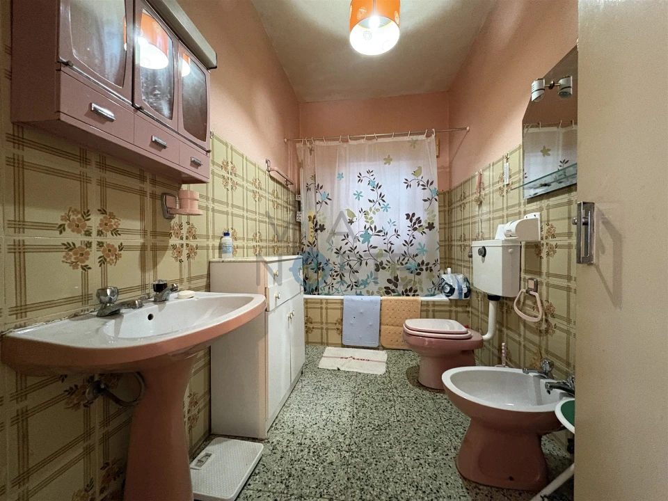 Moradia T2 para Venda em Ferradosa e Sendim da Serra Foto 24