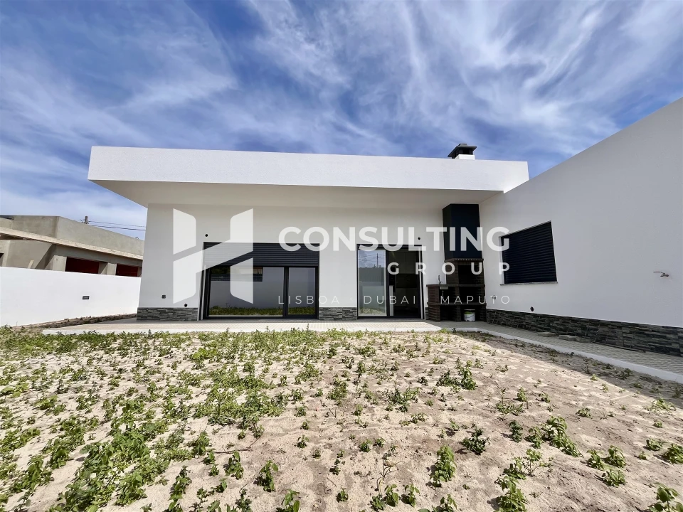 Moradia T4 para Venda em Fernao Ferro Foto 30