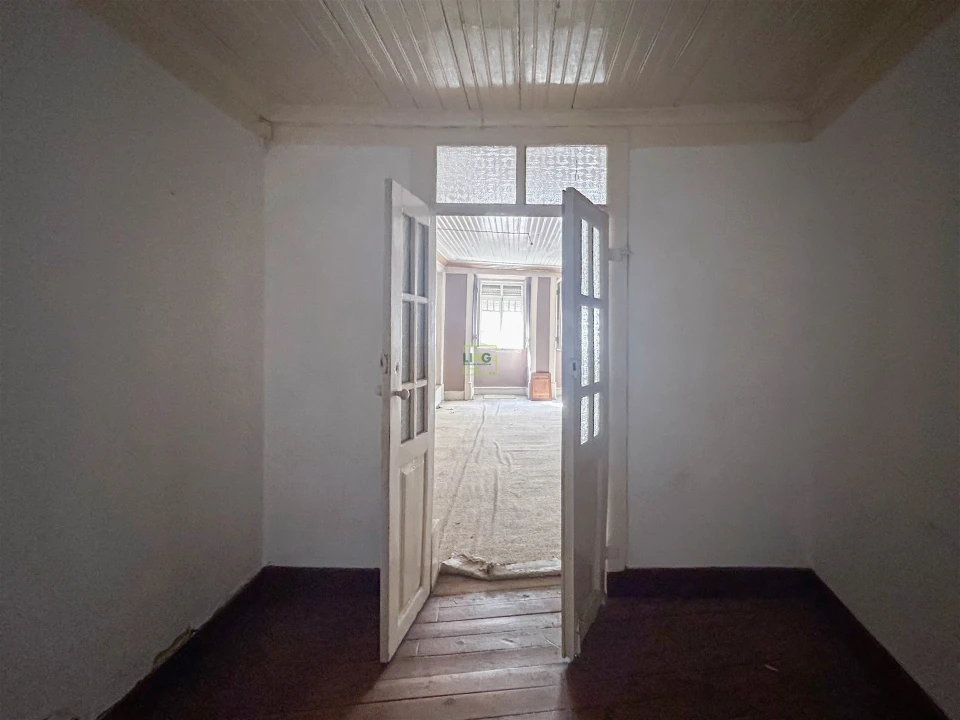 Moradia T9 para Venda em Fundão, Valverde, Donas, A. Joanes, A. Nova Cabo Foto 3