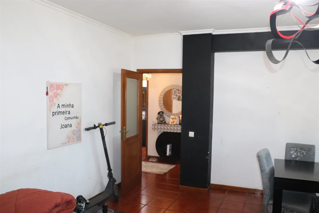 Apartamento T2 para Venda em Carvalhosa Foto 19