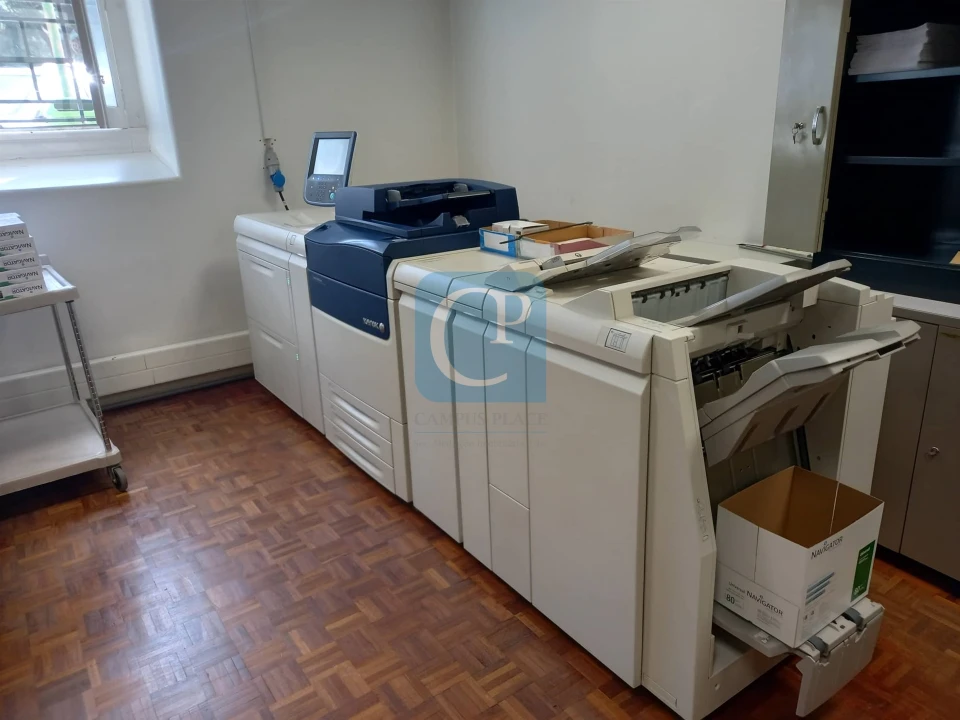 Loja para Trespasse em Cedofeita, Santo Ildefonso, Sé, Miragaia, São Nicolau e Vitória Foto 3