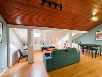 Apartamento T2 para Venda em Santo António