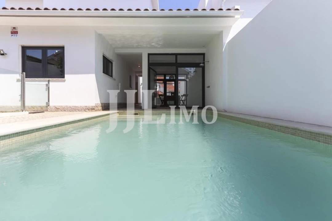 Moradia T3 para Venda em Carcavelos e Parede Foto 43