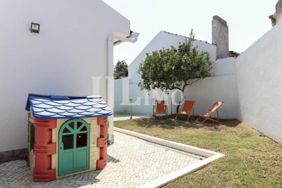 Moradia T3 para Venda em Carcavelos e Parede