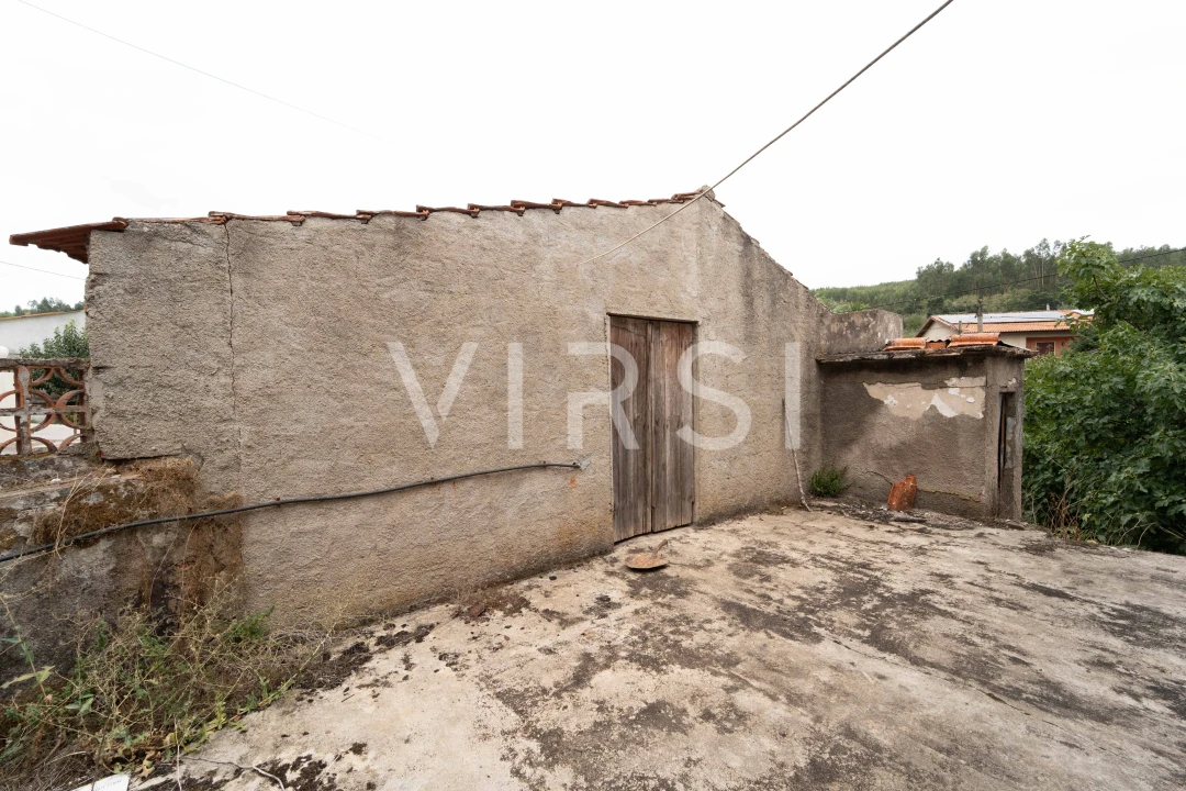 Moradia T3 para Venda em Lamas Foto 17