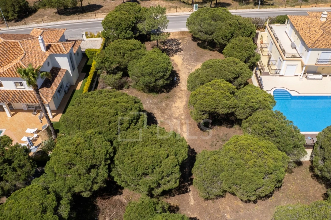 Terreno para Venda em Almancil Foto 1