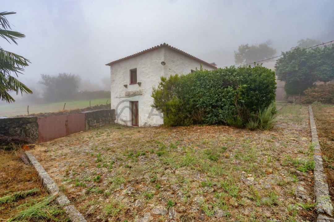 Moradia T2 para Venda em Labrujó, Rendufe e Vilar do Monte Foto 3