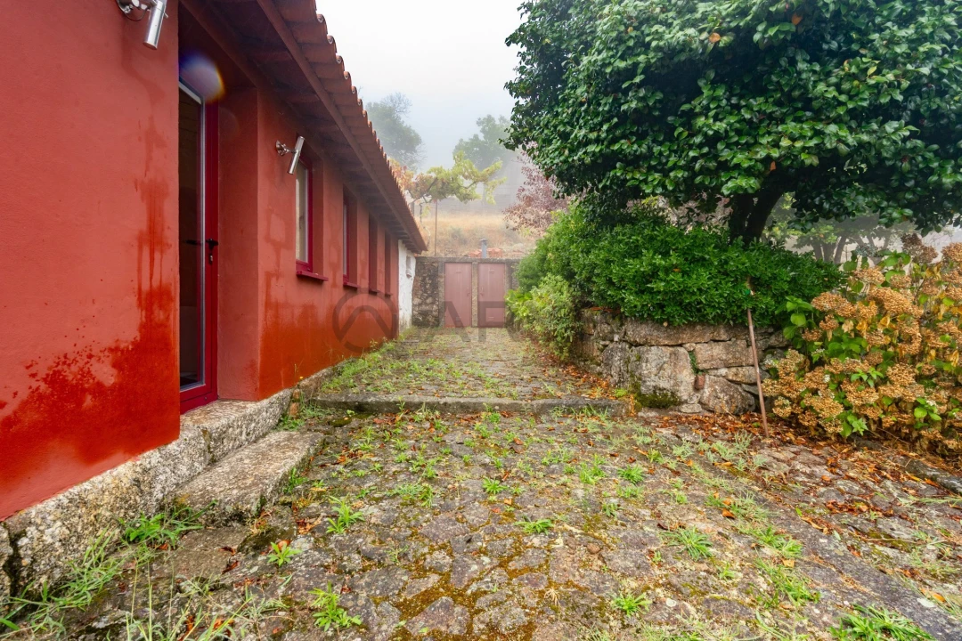 Moradia T2 para Venda em Labrujó, Rendufe e Vilar do Monte Foto 9