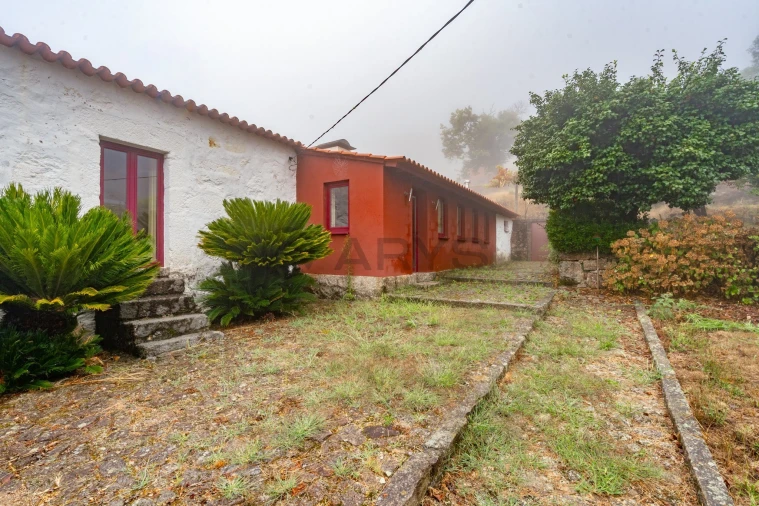 Moradia T2 para Venda em Labrujó, Rendufe e Vilar do Monte Foto 8
