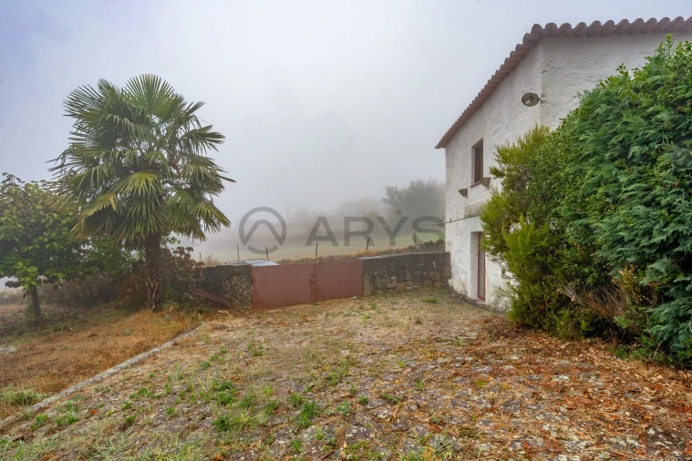 Moradia T2 para Venda em Labrujó, Rendufe e Vilar do Monte Foto 4