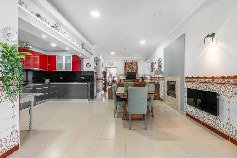 Moradia T5 para Venda em Ardegão, Freixo e Mato Foto 11