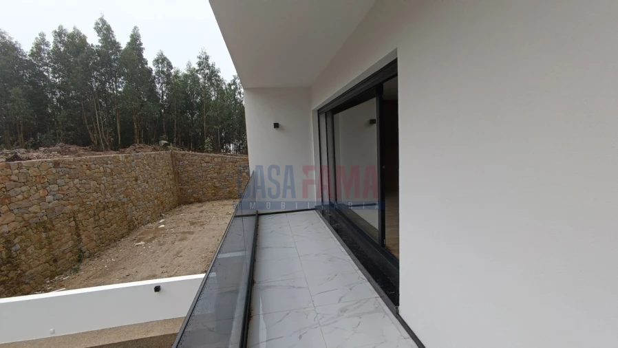 Moradia T3 para Venda em Merelim (São Pedro) e Frossos Foto 15