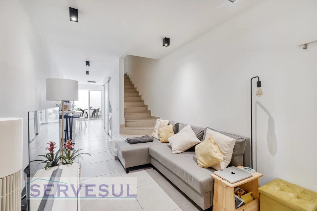 Moradia T2 para Venda em Silves Foto 3