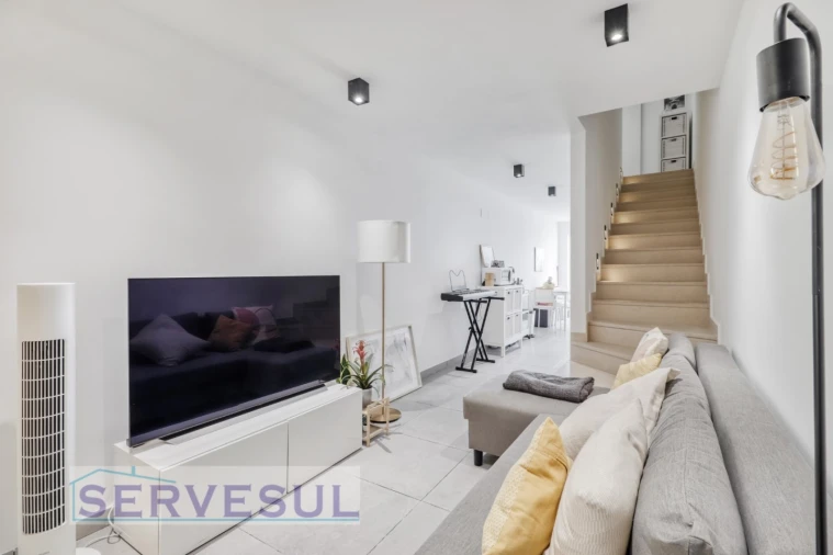 Moradia T2 para Venda em Silves Foto 6