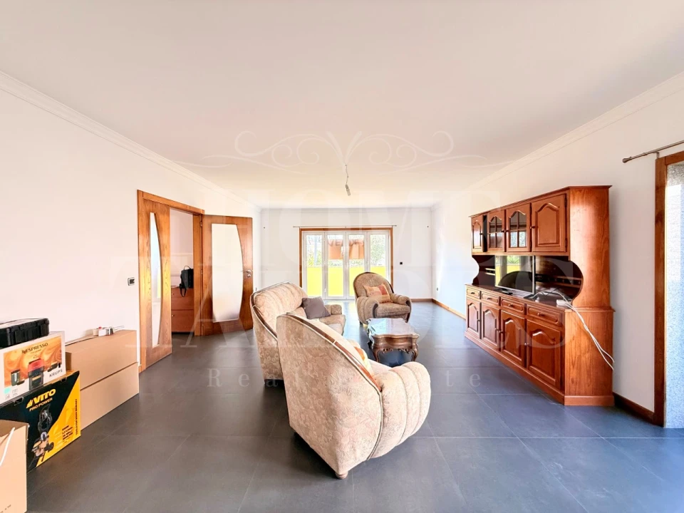 Moradia T3 para Venda em Mancelos Foto 8