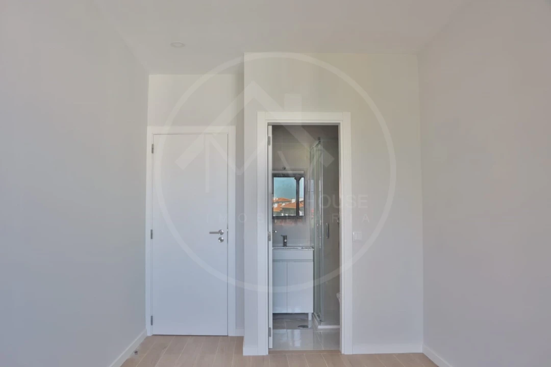 Apartamento T3 para Venda em Aldoar, Foz do Douro e Nevogilde Foto 13