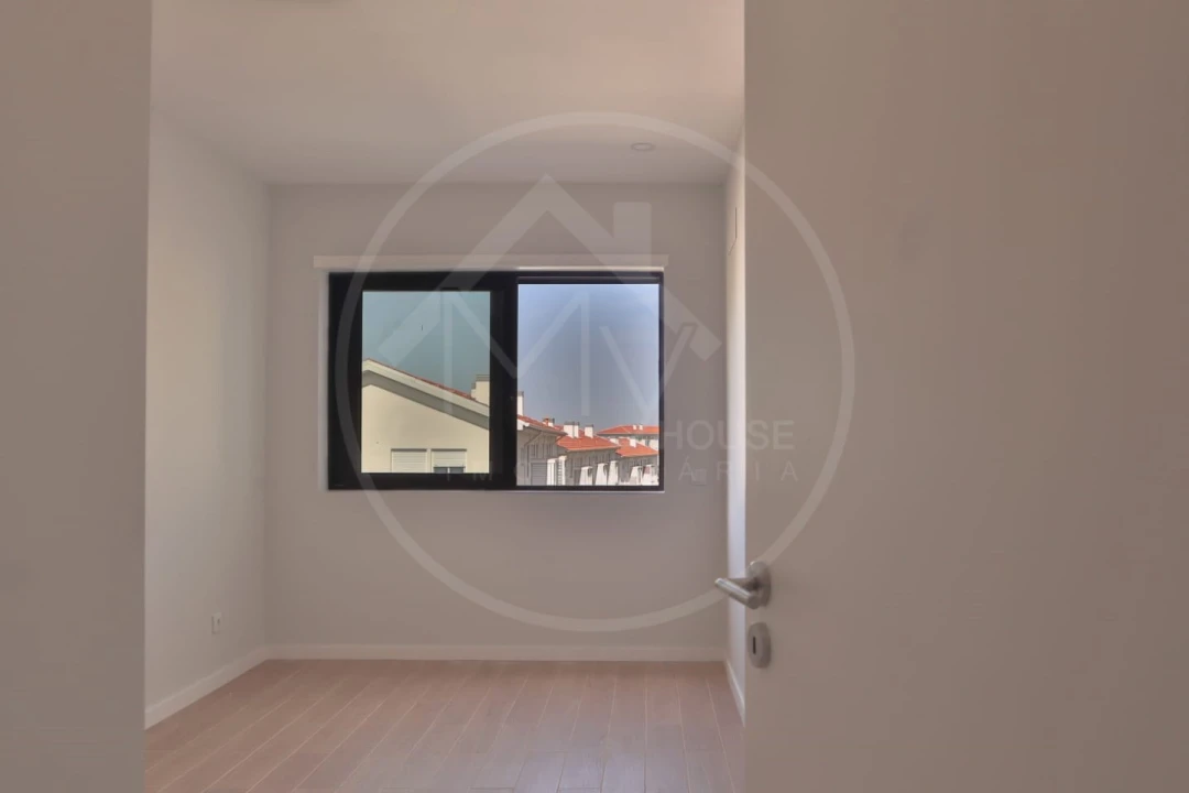 Apartamento T3 para Venda em Aldoar, Foz do Douro e Nevogilde Foto 17