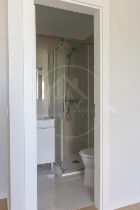 Apartamento T3 para Venda em Aldoar, Foz do Douro e Nevogilde