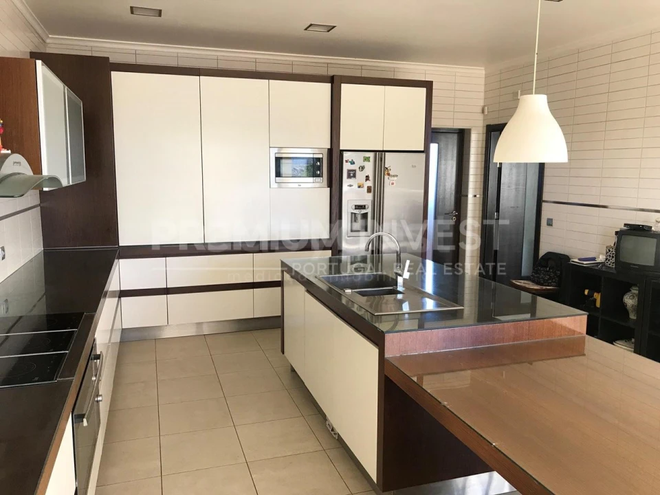 Moradia T6 para Venda em Vilas Boas e Vilarinho das Azenhas Foto 5