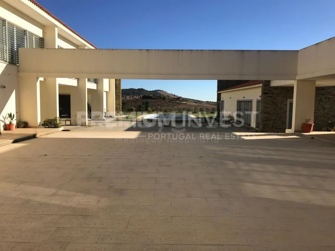 Moradia T6 para Venda em Vilas Boas e Vilarinho das Azenhas Foto 4