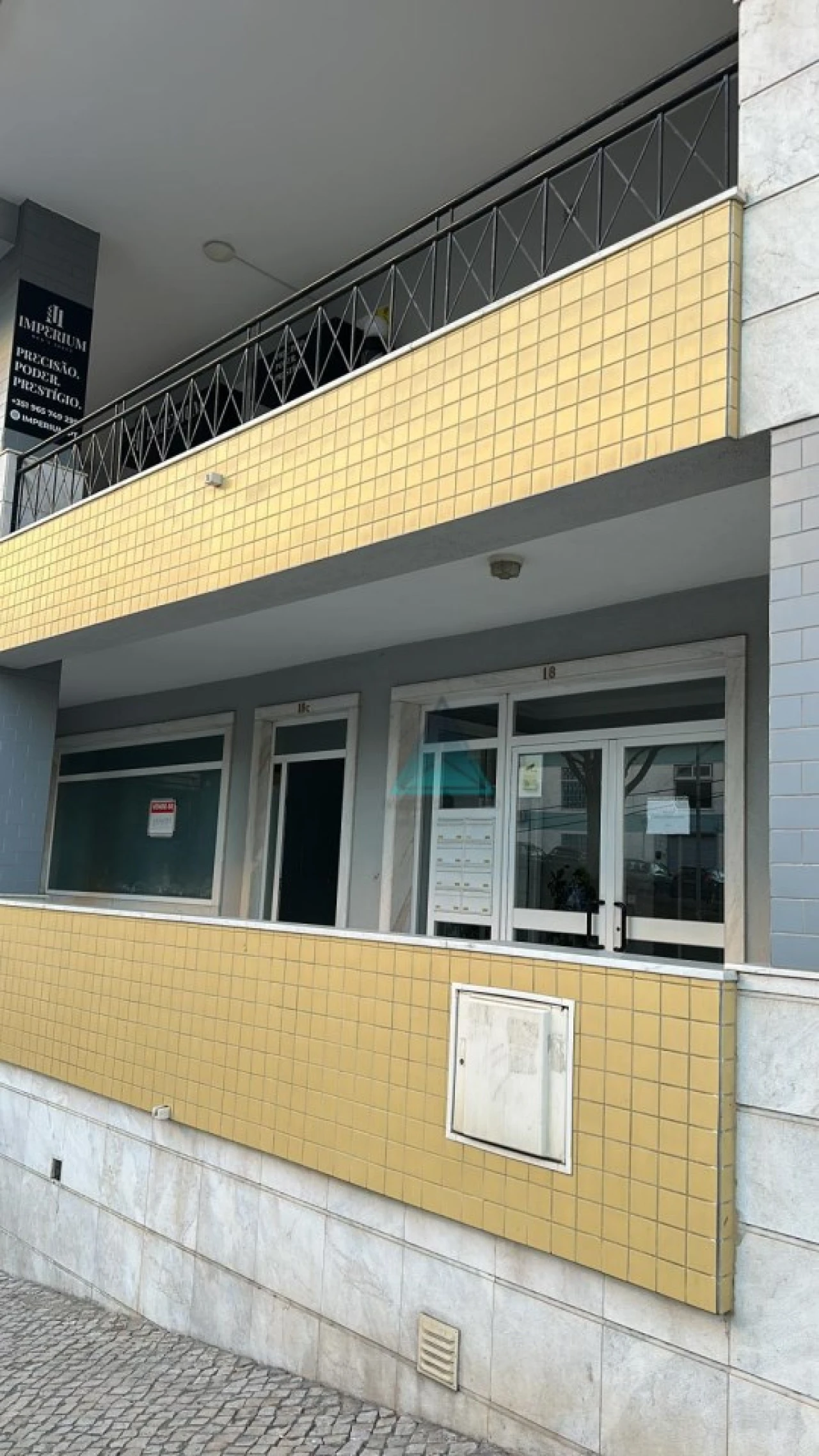 Loja para Arrendamento em Falagueira-Venda Nova Foto 13