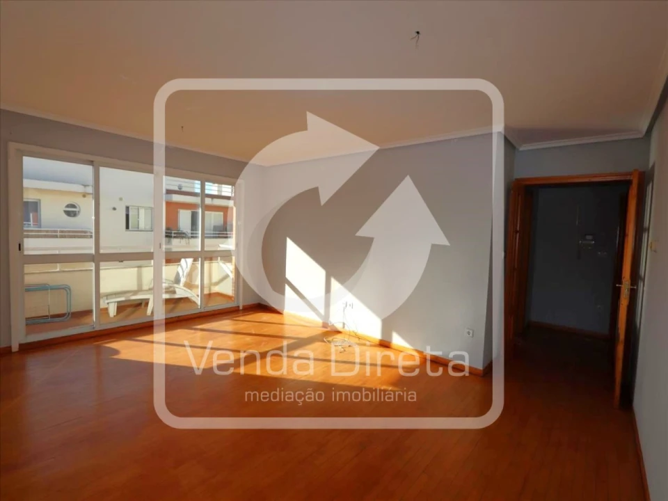 Apartamento T3 para Venda em Alhos Vedros Foto 5