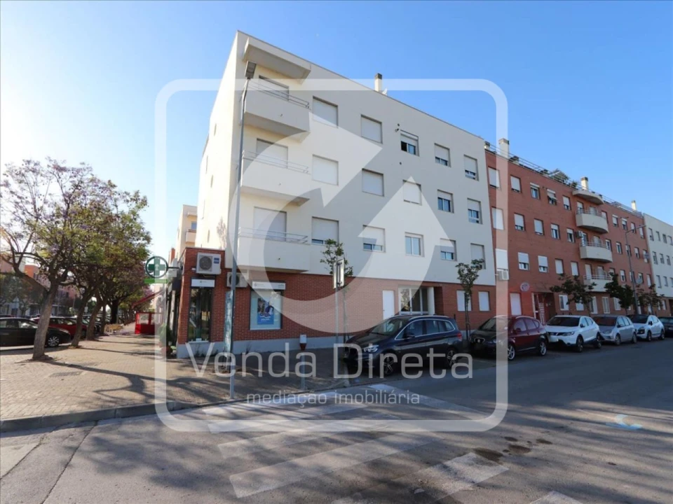Apartamento T3 para Venda em Alhos Vedros Foto 20
