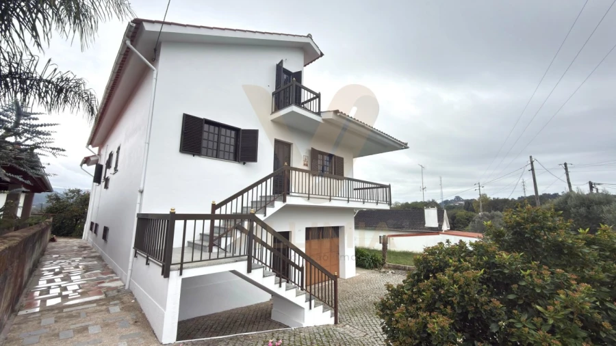 Moradia T5 para Venda em Fontão Foto 31